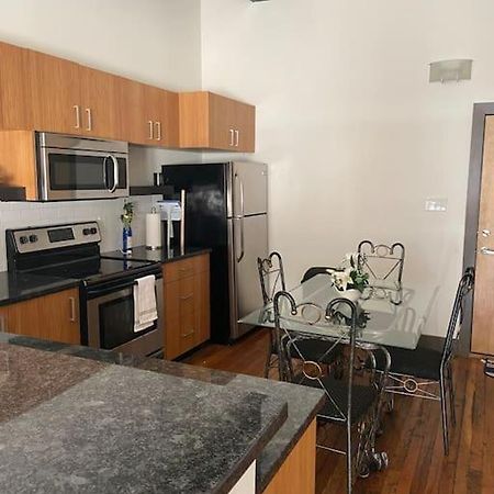 Charming 2 Bedroom Apartment Near Vcu Річмонд Екстер'єр фото